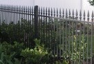 Macdonnell Rangegates-fencing-and-screens-7.jpg; ?>